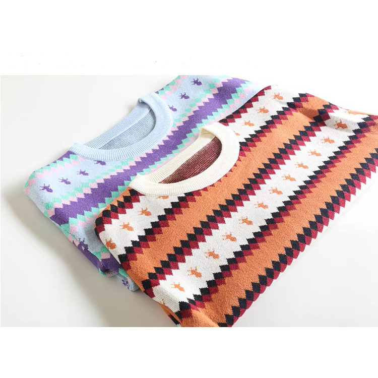 OEM カスタム新人デザイナー秋冬ファッションジャカードストライプニットプルオーバーセーター女性のための