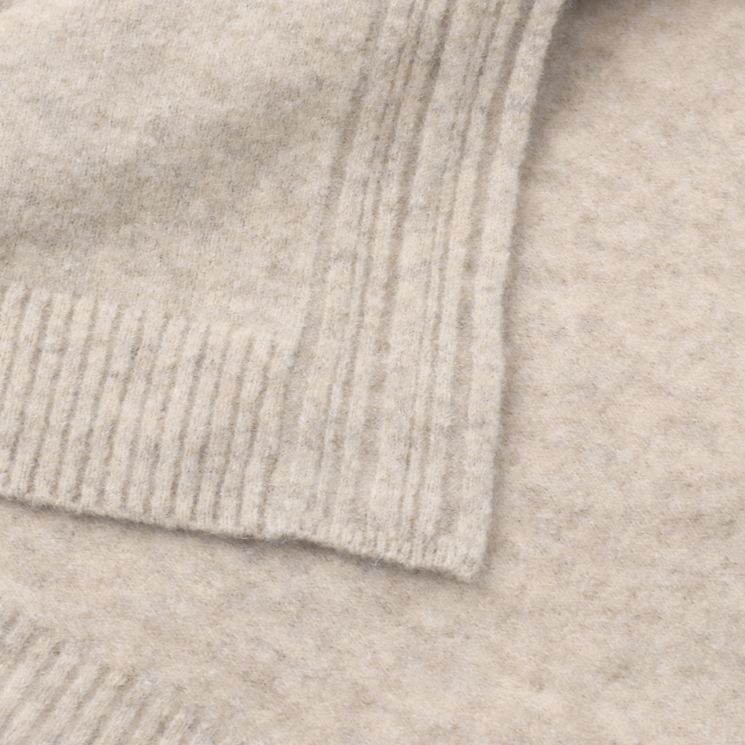 OEMの工場注文の緩い長袖のカシミヤの女性の女性はセーターのカーディガンを編む