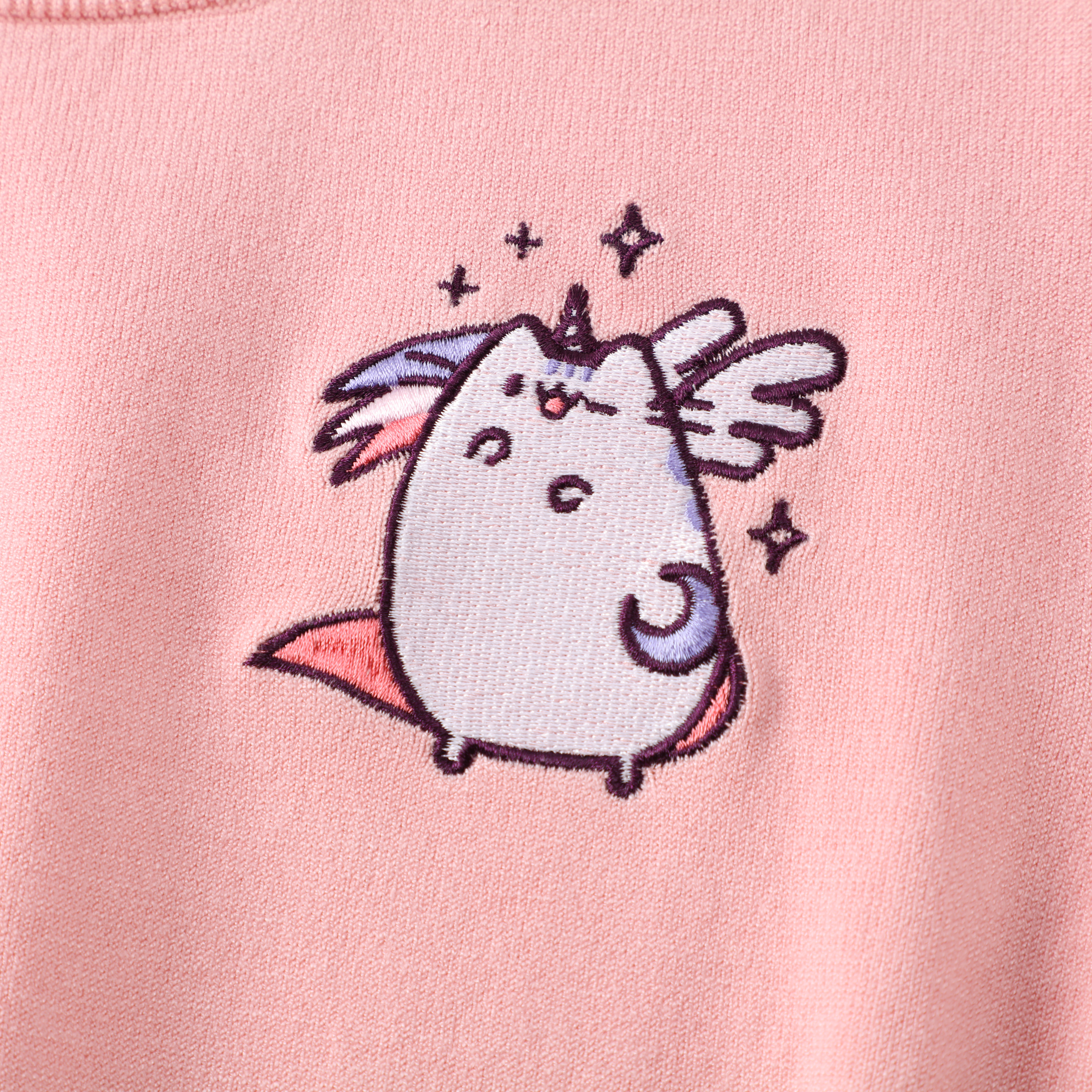 春秋 OEM カスタム ピンク半袖 O ネックプリント女性レディースプルオーバーニットセーター