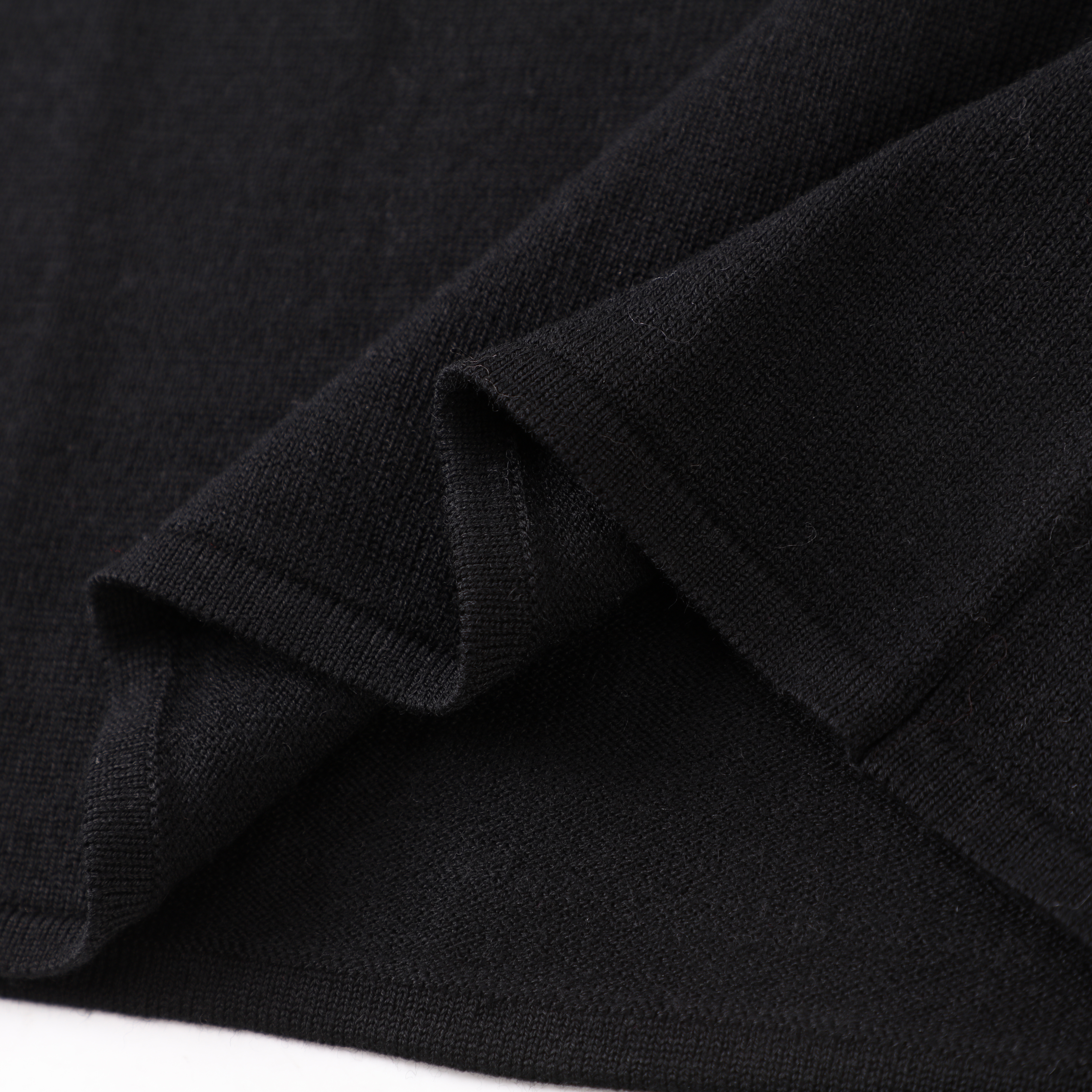 秋冬 OEM カスタム黒長袖 V ネックルーズ女性レディースプルオーバーニットセーター