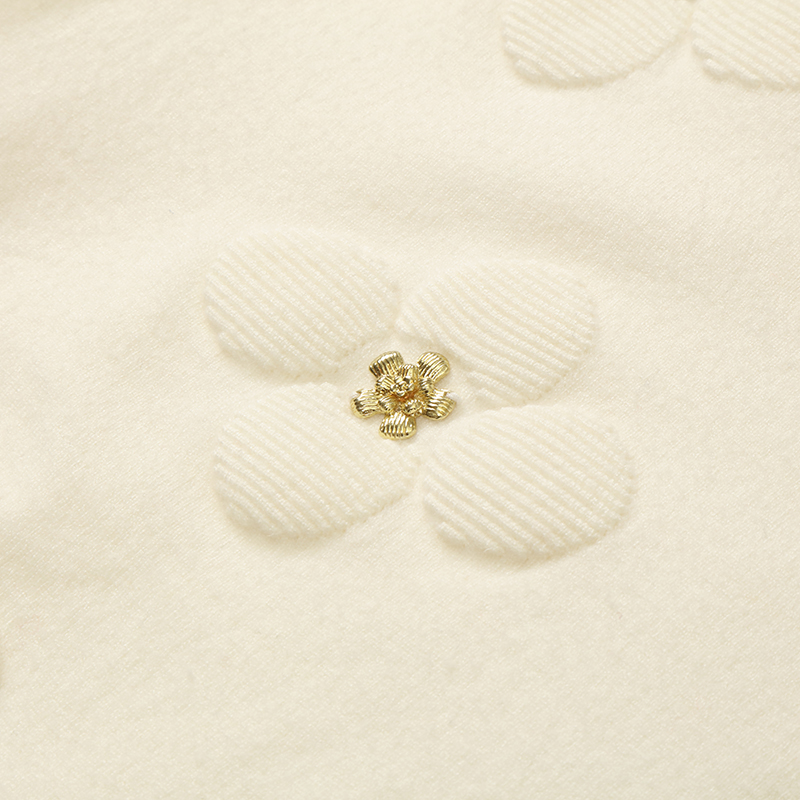 Jacquardセーターとプリントセーターの違いは何ですか？