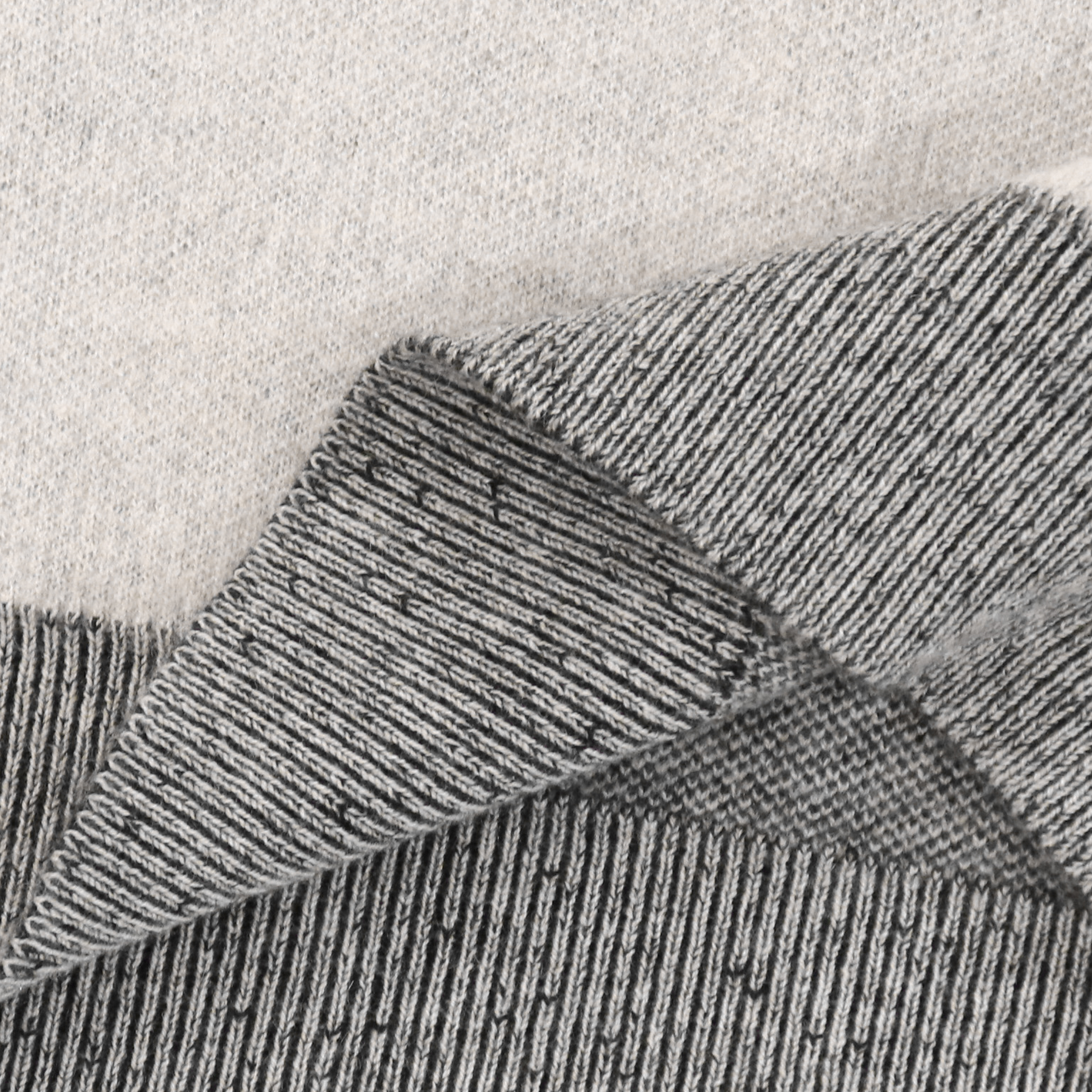 秋冬OEMメーカーカスタムロングスリーブプリント対照的な色の女性プルオーバーニットセーター