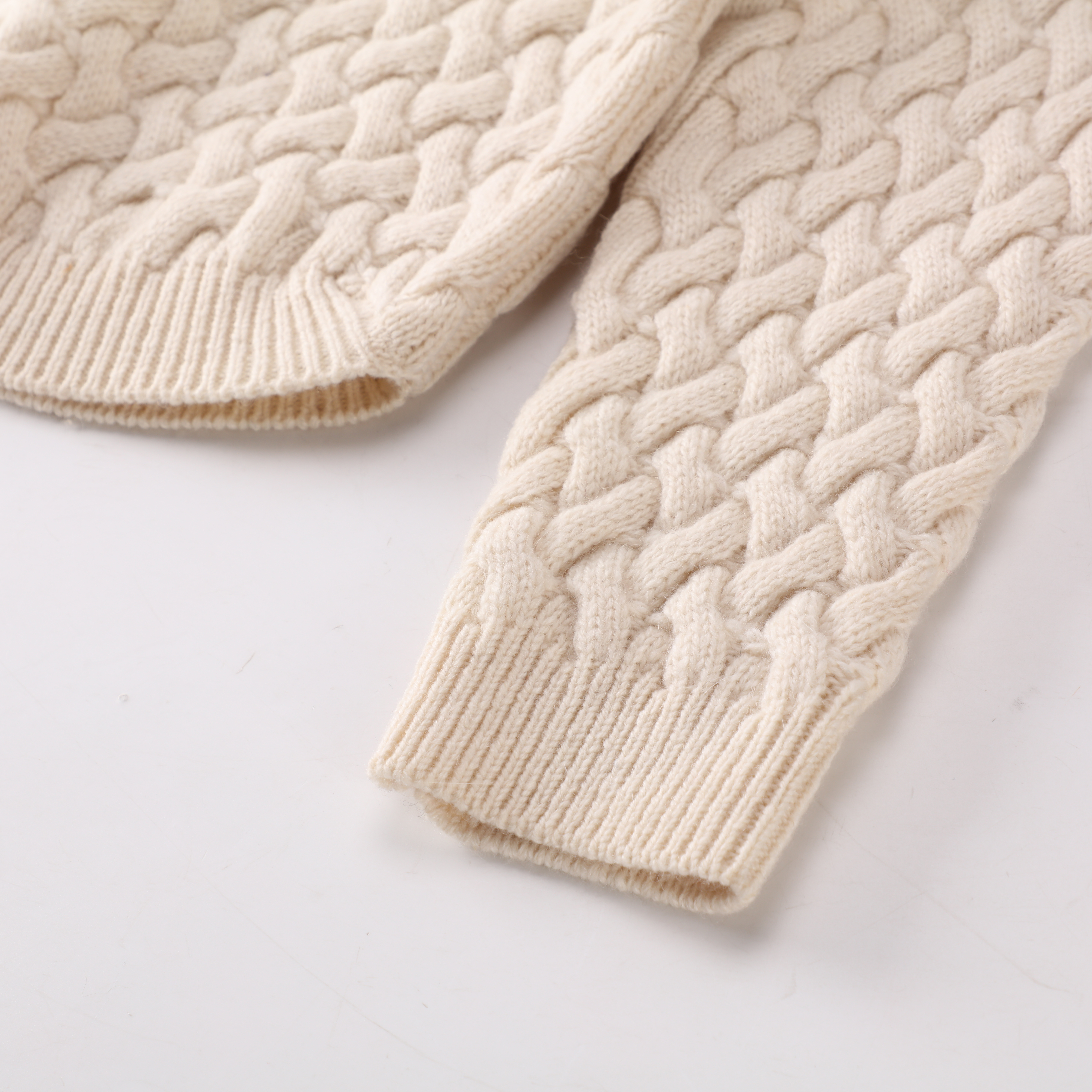 秋冬 OEM 工場カスタム ベージュ長袖幾何学模様女性レディース プルオーバー ニット セーター