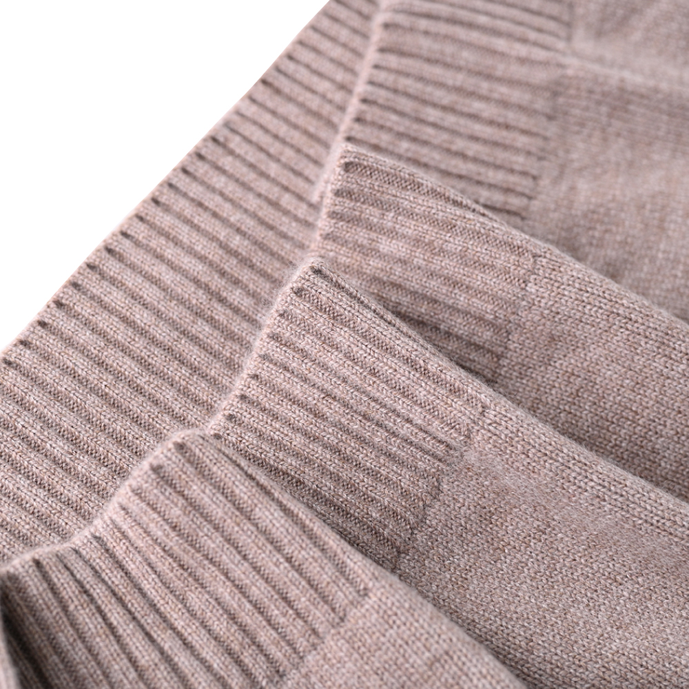 OEMカスタム女性秋の冬のクルーネック長袖ソリッドカラーニットプルオーバーセーター